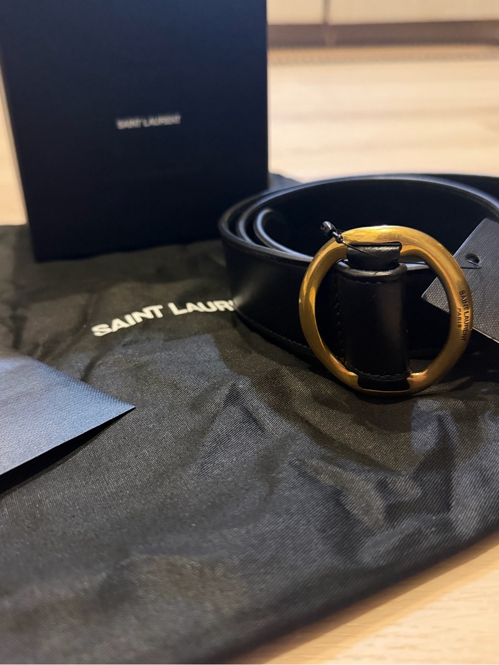Saint Laurent Black Leather Belt with Gold Buckle - Picture 5 of 5
